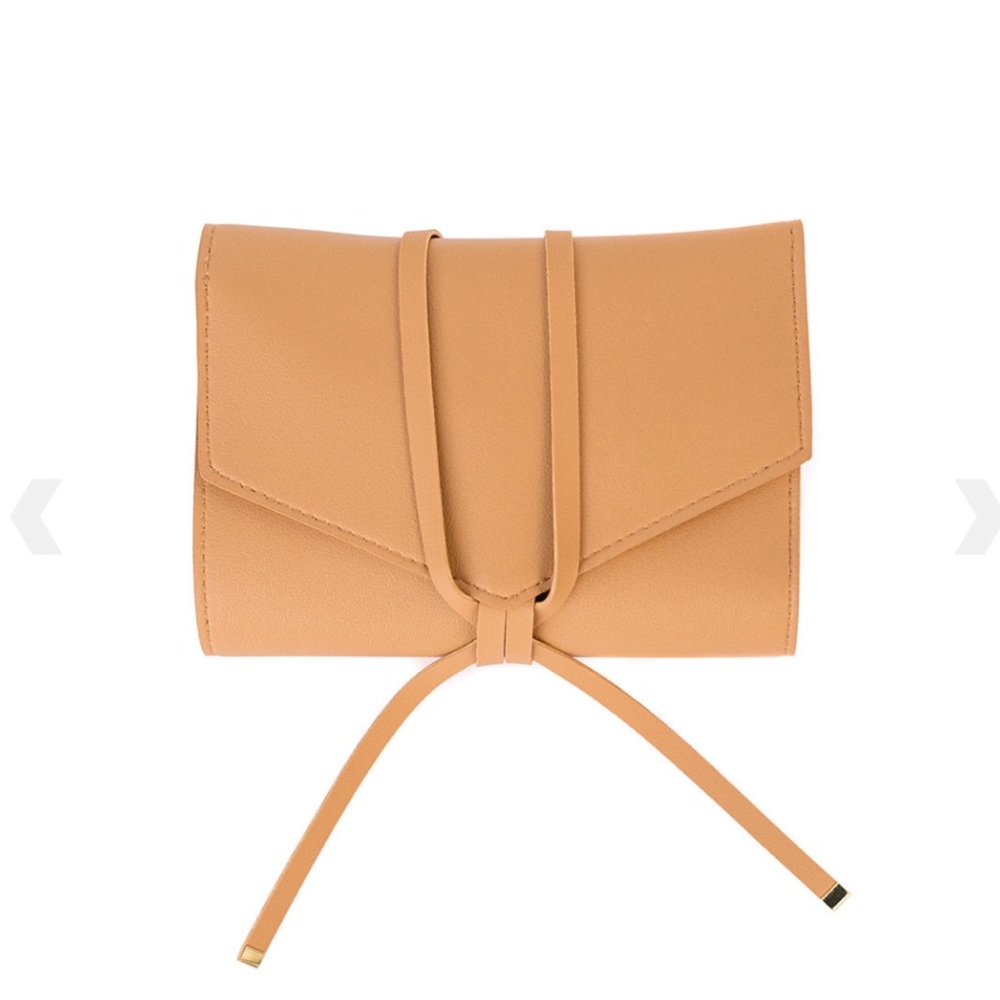 Glass Ladder gadget purse!  Adorable!!!